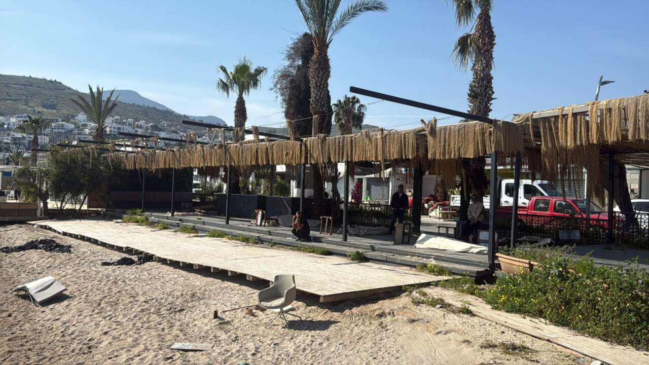 Bodrum’da Kaçak İskele ve Lüks Teknelere Büyük Operasyon: Turizm Sezonu Öncesi Sahiller Temizleniyor 8